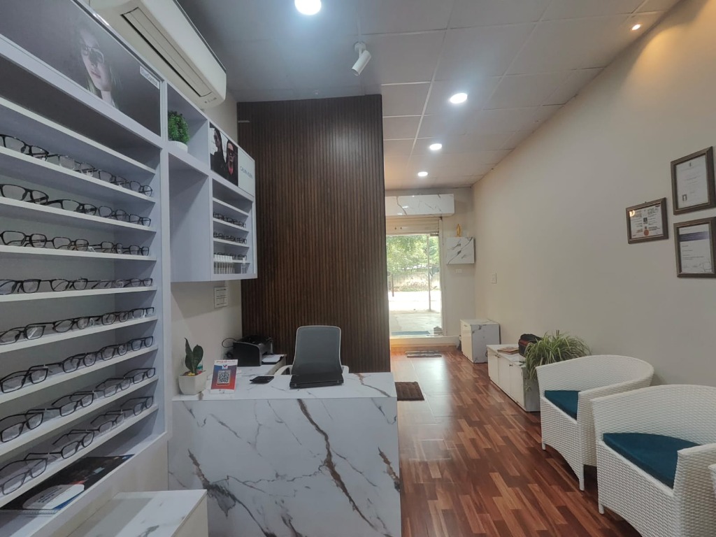 Bespoke Commercial Retail Showroom